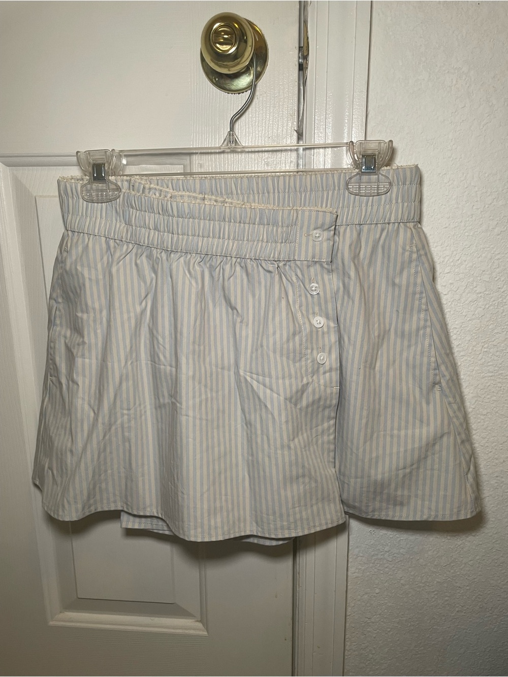High-Waist White Women’s Skort with Elastic Waistband